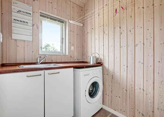 In With 3 Bedrooms And Wifi Ebeltoft